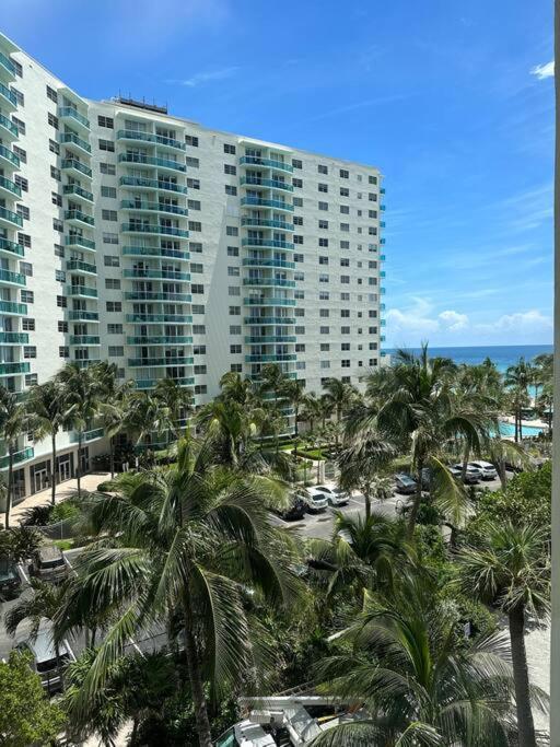 Amazing Apartment On The Beach Hollywood Ngoại thất bức ảnh